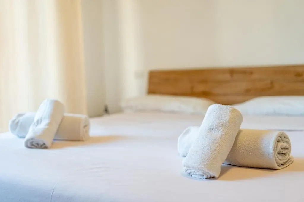 Crissylu Home - Family Friendly Vallecrosia Italy