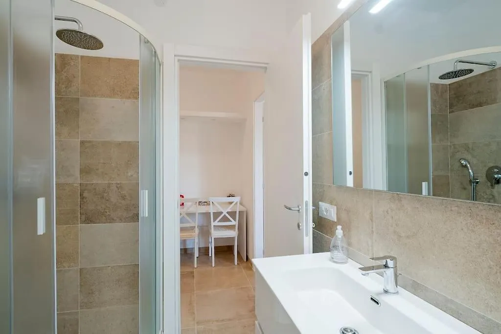 Crissylu Home - Family Friendly Vallecrosia Italy