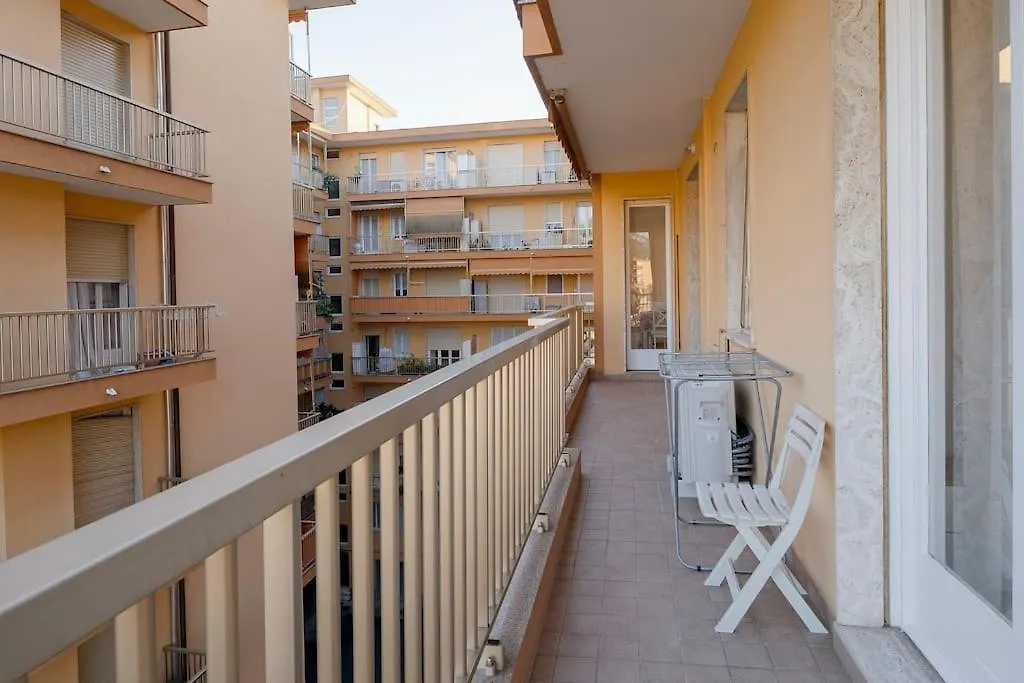 Crissylu Home - Family Friendly Vallecrosia Italy